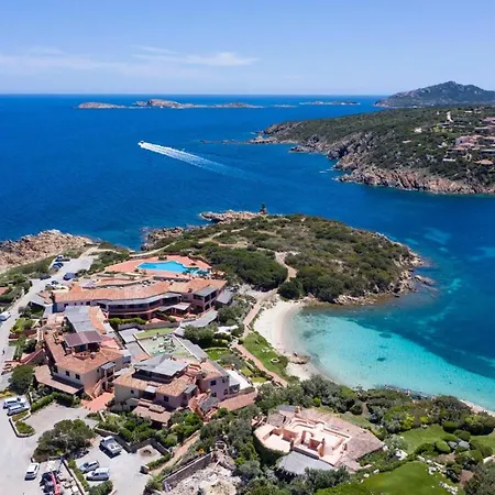 Casa Con Piscina E Spiaggia Privata *