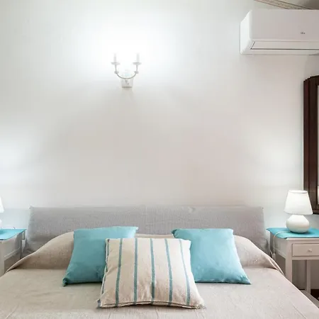 Casa Con Piscina E Spiaggia Privata